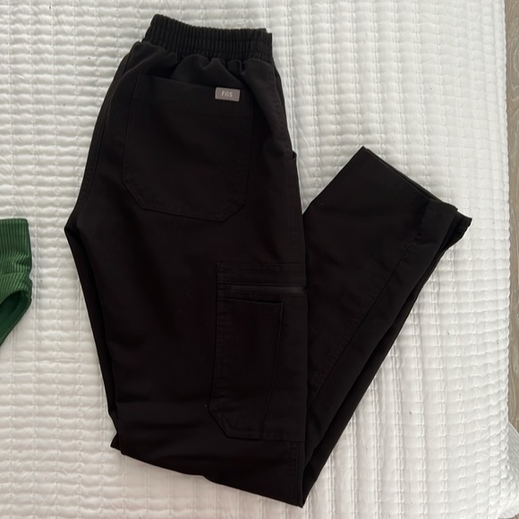Figs Scrub Pants - Picture 2 of 2